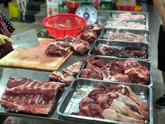 -标记美食新鲜猪杂(兴南大道店)