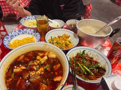 蟹黄咸蛋土豆丝-荆九爷爆炒桥头三嫩(夫子庙店)