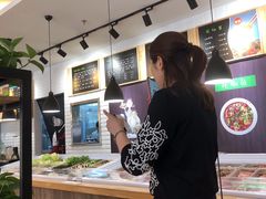 -拿渡·水煮鱼麻辣香锅(王府井奥莱·香江小镇店)