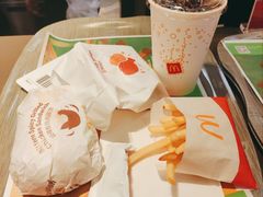 -麦当劳(光新乐购店)