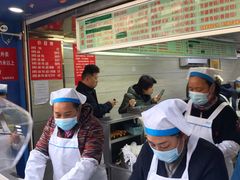 -芳婆糕团店(王府大街店)