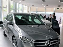 -上海德星奔驰(江杨南路店)