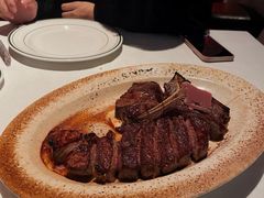 -Wolfgang’s Steakhouse 沃夫冈牛排馆(上海白玉兰广场店)