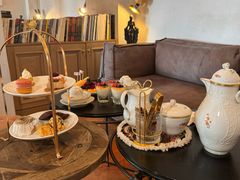 -Me Coffee下午茶艺术空间