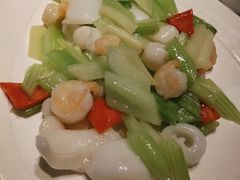 -侬佳蒸菜馆(听潮店)