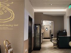 -必胜客(WOW中央公园店)