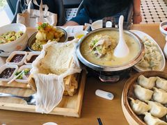 -天怡興·百年蒸饺(中心书城店)