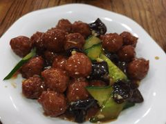 焦溜丸子-红实家常菜(静安里店)