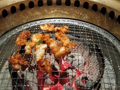 -山川小町·极番烧肉(新地假日广场店)