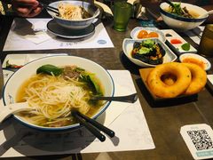 -美奈小馆·越南料理(中航城君尚购物中心店)