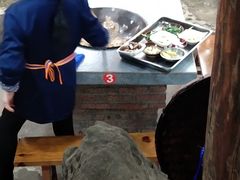 -咊记茅草棚柴火鸡(乌当店)