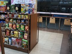 -全家便利店(宜山路站店)