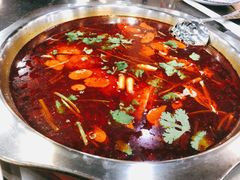 -佳荣老五生态牛肉馆