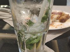 -东方红海鲜百汇(国际大厦店)