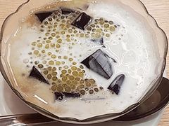 -佰搭果·广式茶餐厅(西华路店)