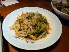 -魏铭鱼头捞饭(晋阳路店)