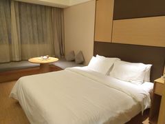 -全季酒店(成都春熙路IFS国金中心店)
