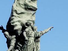 -人民防洪胜利纪念塔