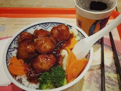 红烧丸子饭-吉野家(复兴路第二餐厅店)