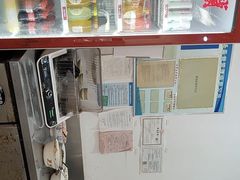 -裕新楼粉面馆·石磨手工粉(四方坪店)