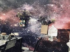 -臻鲜燕海鲜融合餐厅(金陵style店)