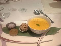 -天龙轩(香港丽思卡尔顿酒店)
