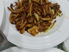 -鲁南老味·滕州炒鸡老店(岔路街店)