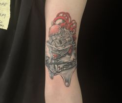 -越域刺青