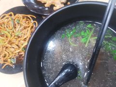 -京陵鸭血粉丝汤(景德路店)