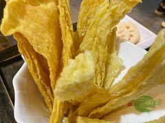 -怡品川宇火锅(宝立方店)