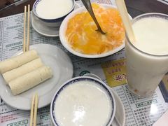 水蜜桃椰果刨冰-仁信老铺(华盖路店)