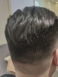 -PE SALON