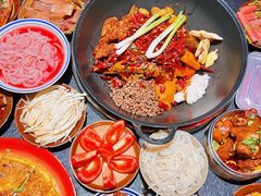 -四小区火锅·巷子里的重庆火锅(花照壁店)