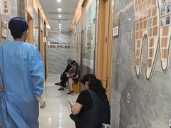 -上海仁爱医院口腔科 · 种植