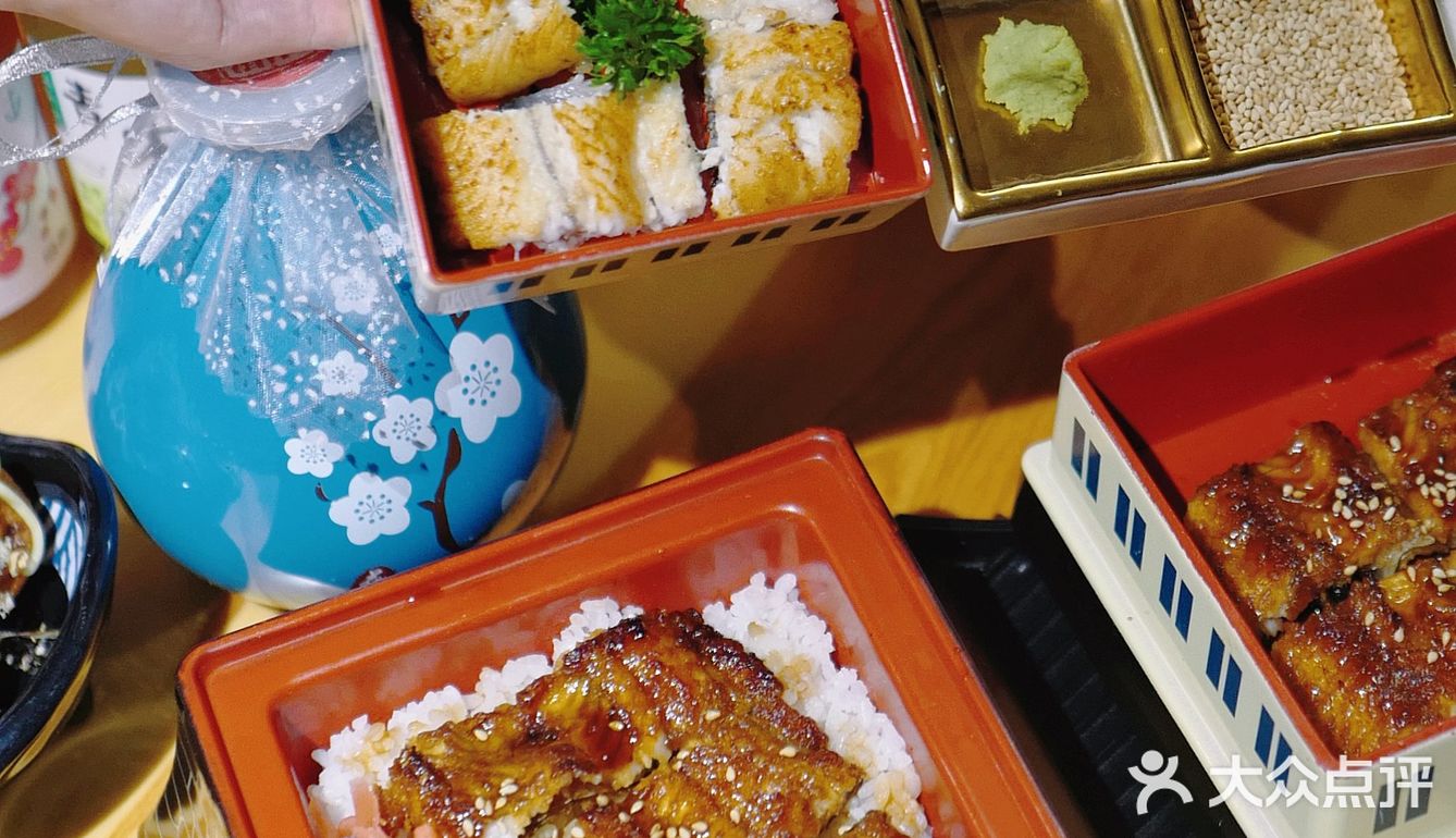 精致日料｜吃一口新鲜！活鳗料理的好滋味~