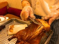 片鸭操作中-全聚德(长江路店)