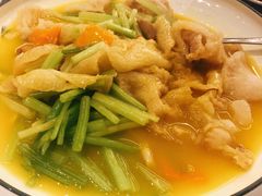 金汤芹香鲜菌鱼肚-金汇酒楼(中山东区店)