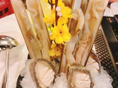 -鲜入围煮花胶鸡海鲜火锅