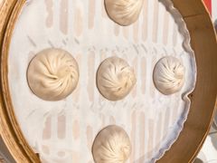 黑松露鸡肉小笼包-鼎泰丰(德基广场店)