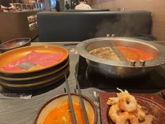 -牛YO寿喜烧·铁板烧和牛火锅自助(市府恒隆店)