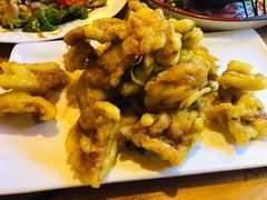 -闯关东东北农家菜(崂山石老人店)
