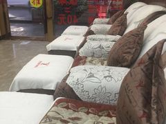 -郑远元专业修脚房(国顺东路店)