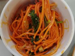 -欧提汗·新疆餐厅·清真(银都路店)
