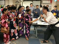 -成都濑川外国语学校