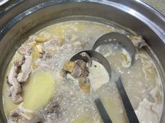 -煲大王猪肚鸡·椰子鸡火锅(红谷滩万达店)