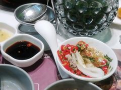 -洪氏嗨捞·广东猪肚鸡·椰子鸡火锅(西咸万象城店)
