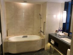 -舟山希尔顿酒店