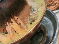 -一口猪海鲜浑锅·东北家常菜