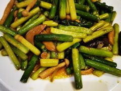 双菇炒芦笋-新洪记·丽久饭店(铁西店)