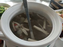 -甬妈妈湖畔里餐厅(唐山南湖旅游景区店)